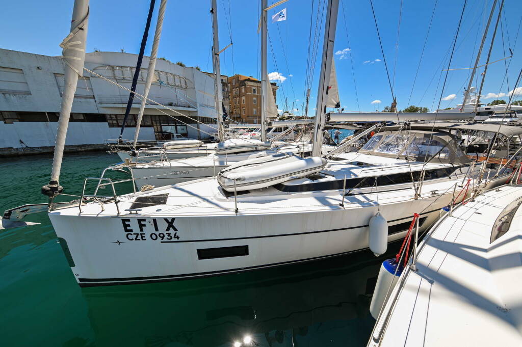 Bavaria C45 EFIX