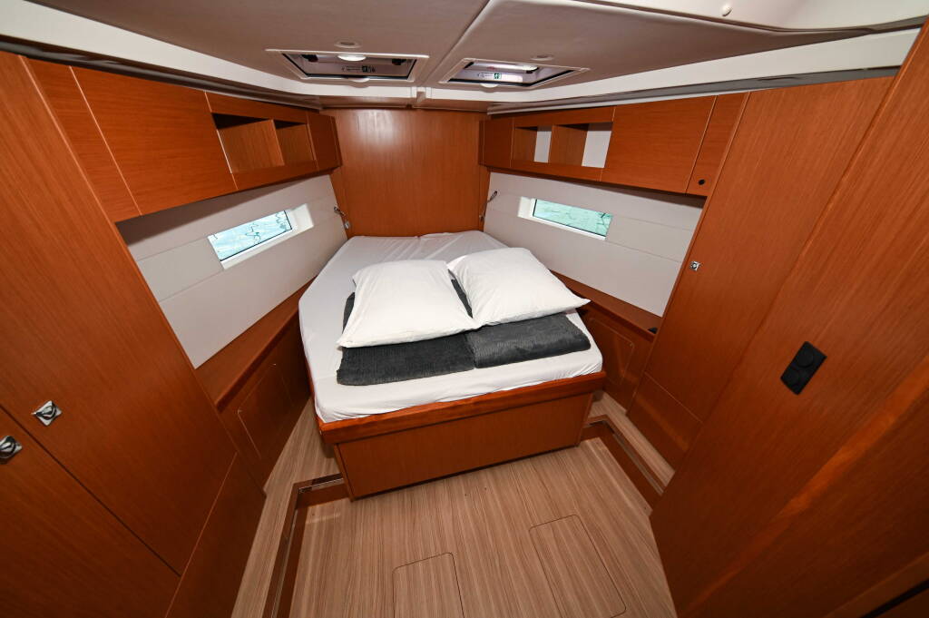 Bavaria C45 EFIX
