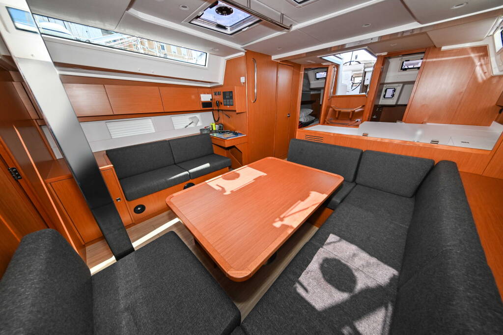 Bavaria C45 EFIX