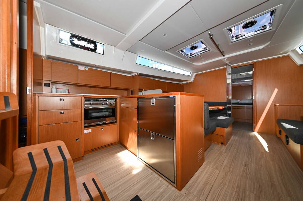 Bavaria C45 EFIX