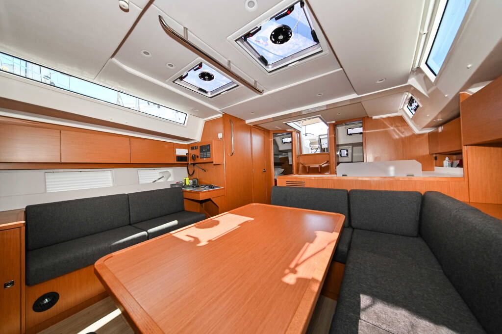Bavaria C45 EFIX