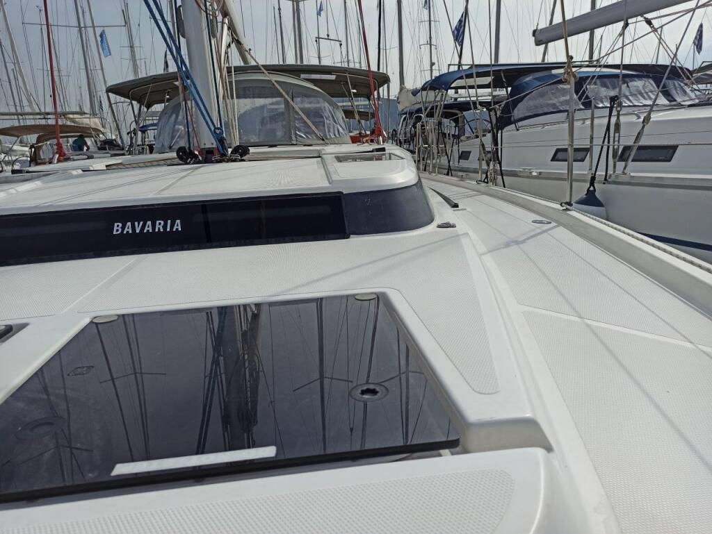 Bavaria C45 Nutmeg