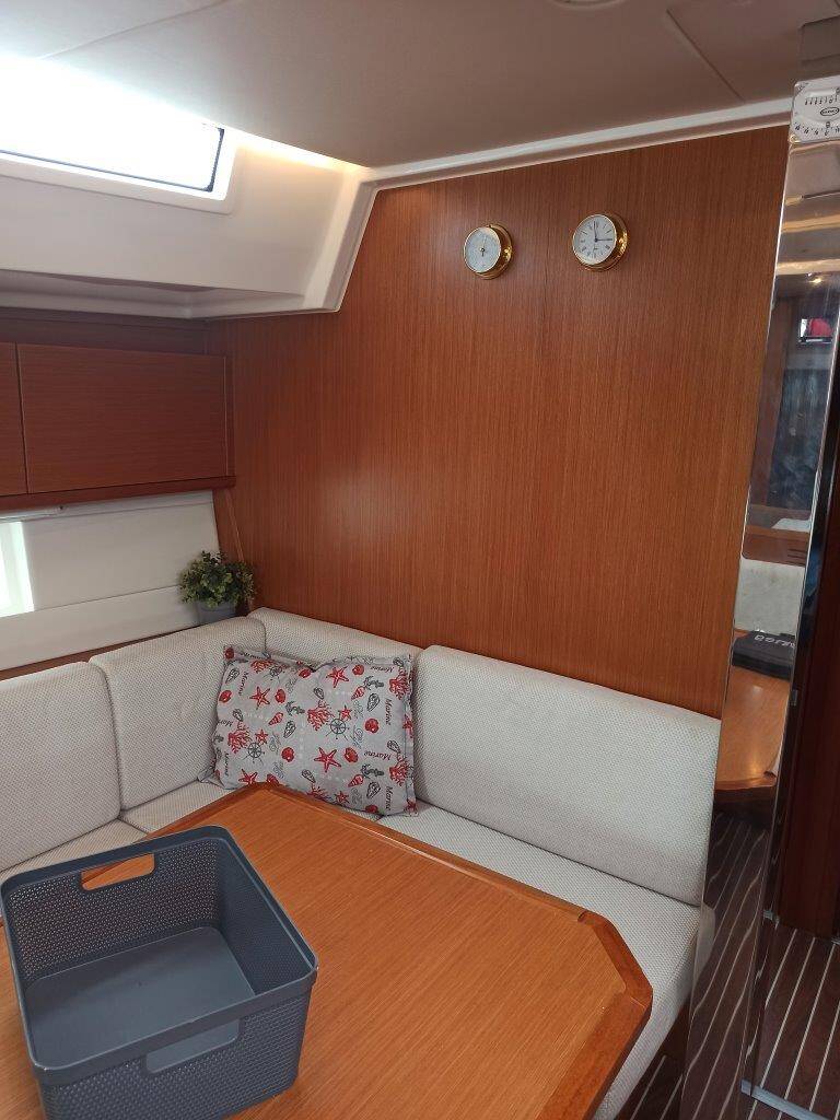 Bavaria C45 Nutmeg