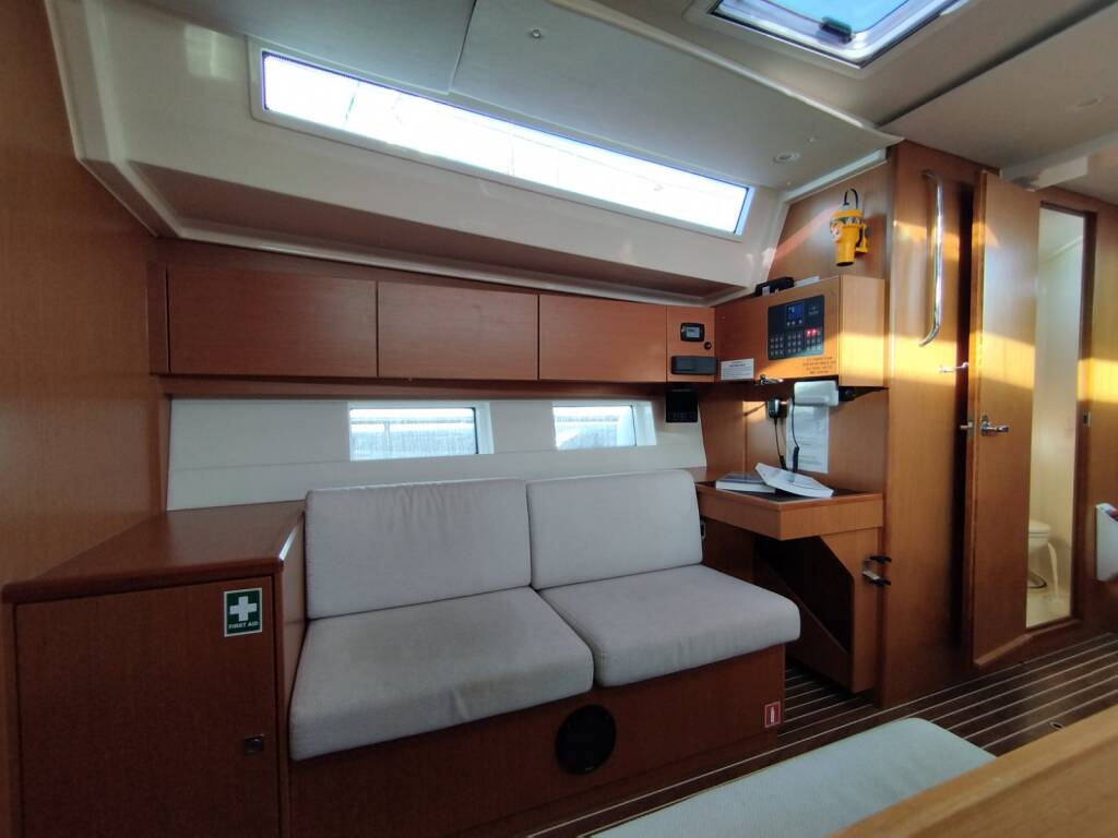 Bavaria C45 CARPE DIEM with A/C