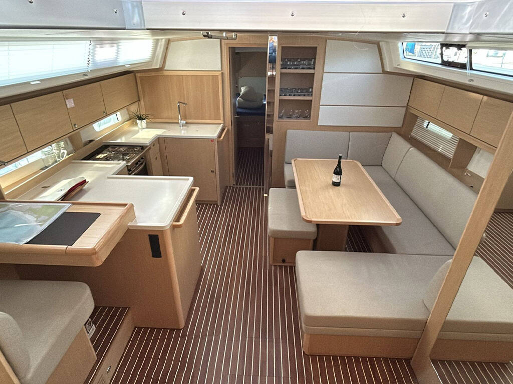 Bavaria C46 TOPAZ