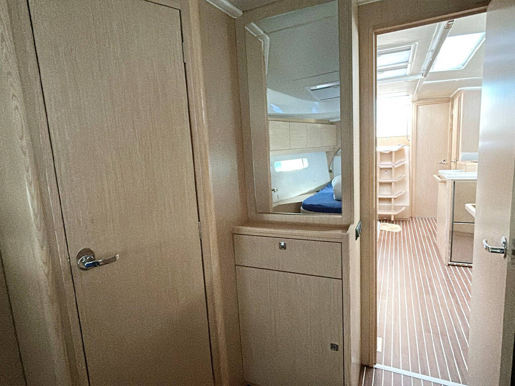 Bavaria C46 TOPAZ