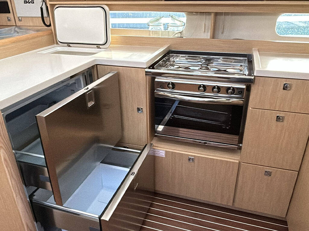 Bavaria C46 TOPAZ