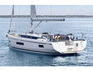 Bavaria C46 • Nevolem