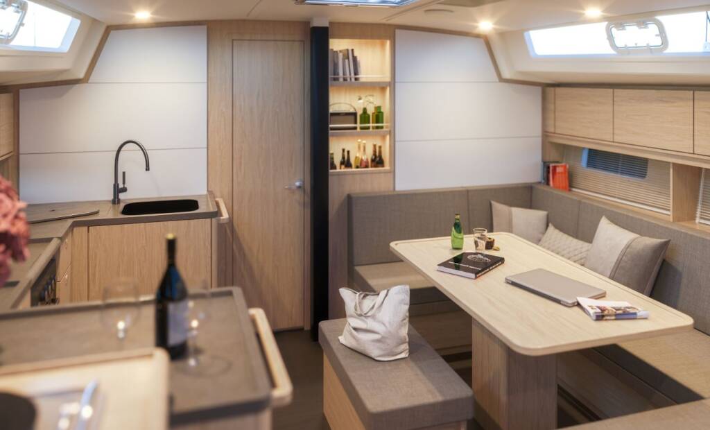 Bavaria C46 KYBELE