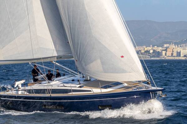 Bavaria C46 • Azzurra