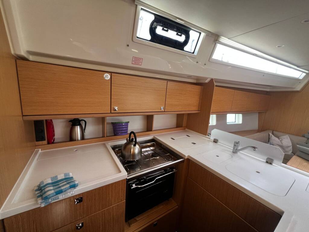 Bavaria C50 Style Hainan