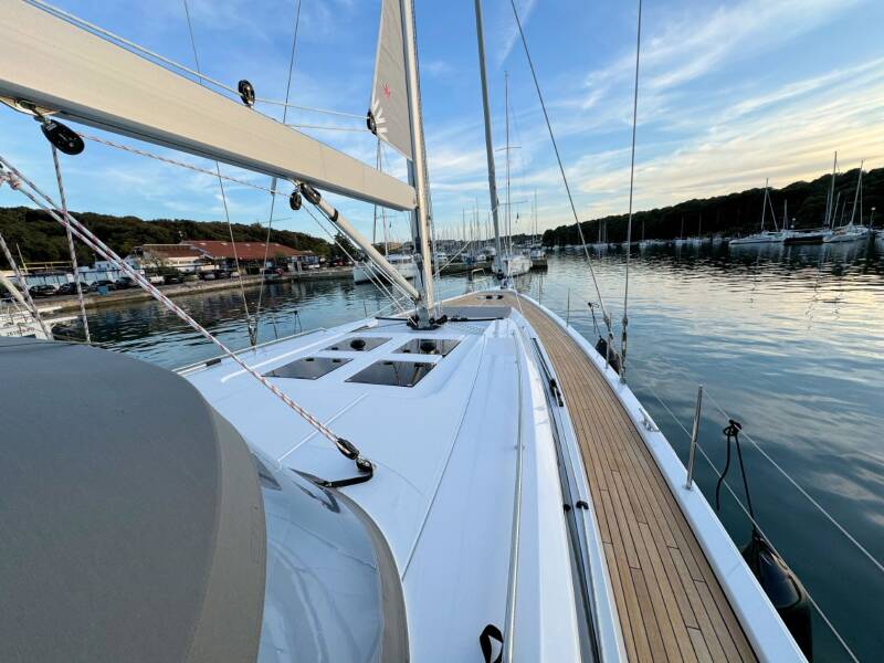 Bavaria C57 Style Mina