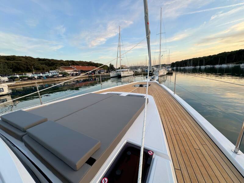 Bavaria C57 Style Mina