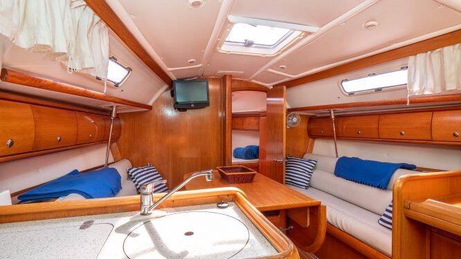Bavaria Cruiser 32 LILA