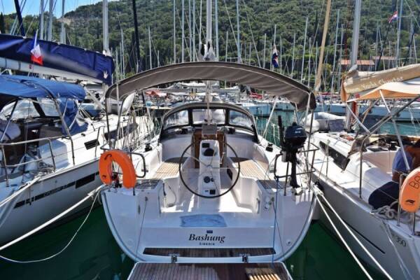 Bavaria Cruiser 34 • BASHUNG 