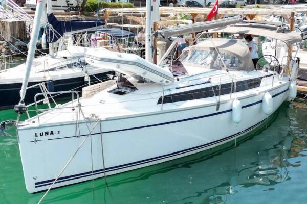 Bavaria Cruiser 34 Luna 2