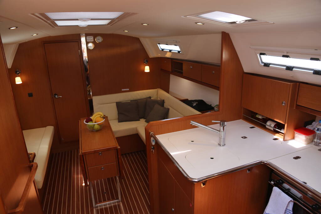 Bavaria Cruiser 36 Doris