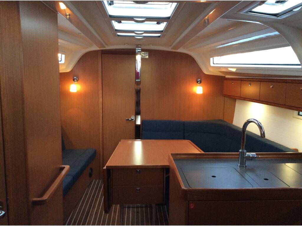 Bavaria Cruiser 37 Florentia