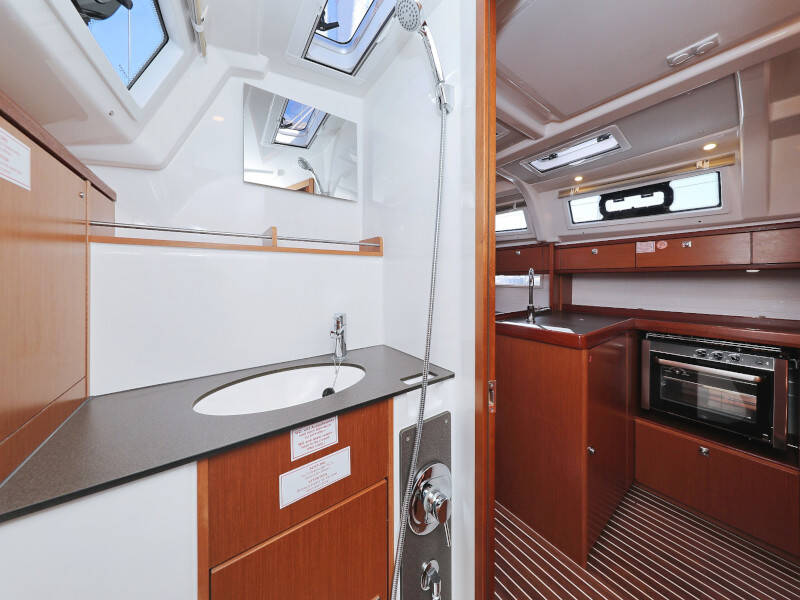 Bavaria Cruiser 37 Lupe