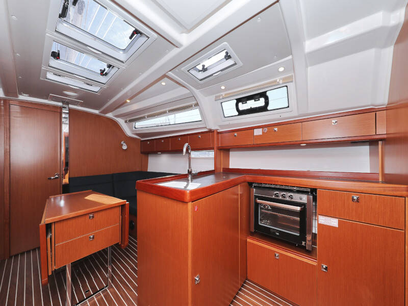 Bavaria Cruiser 37 Lupe