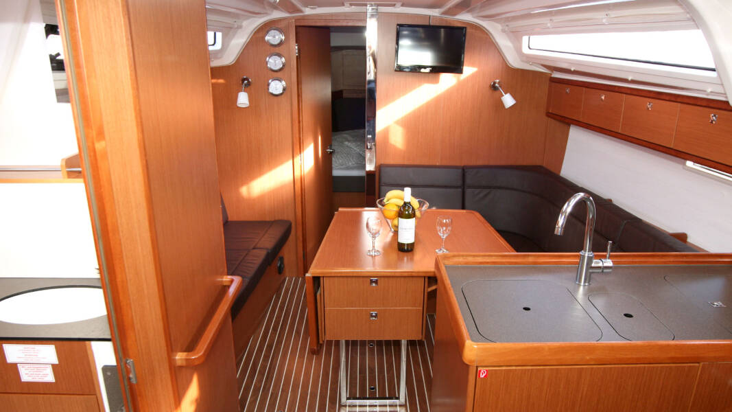 Bavaria Cruiser 37 Bibi