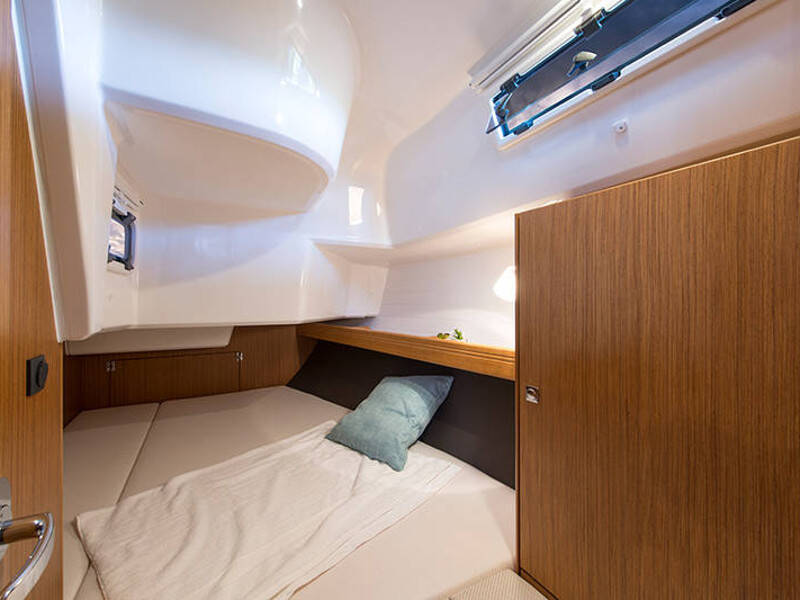 Bavaria Cruiser 37 Aventura