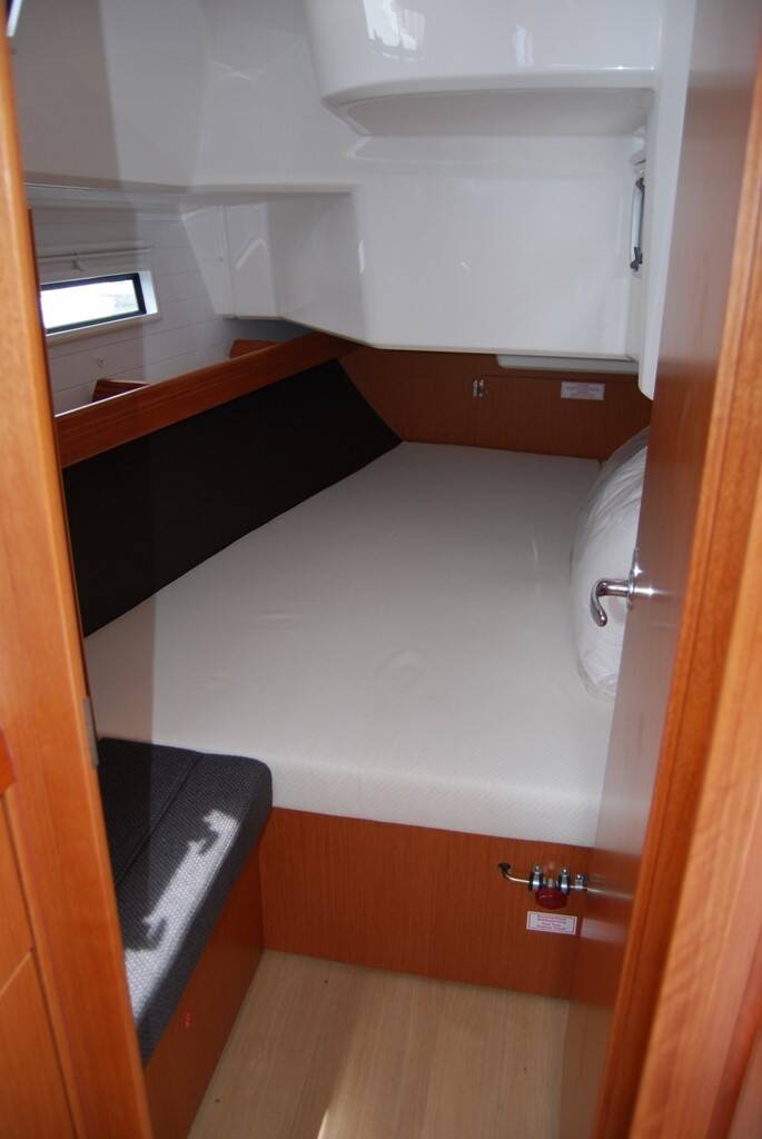 Bavaria Cruiser 37 Anemos
