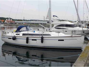 Bavaria Cruiser 37 Blue Passion