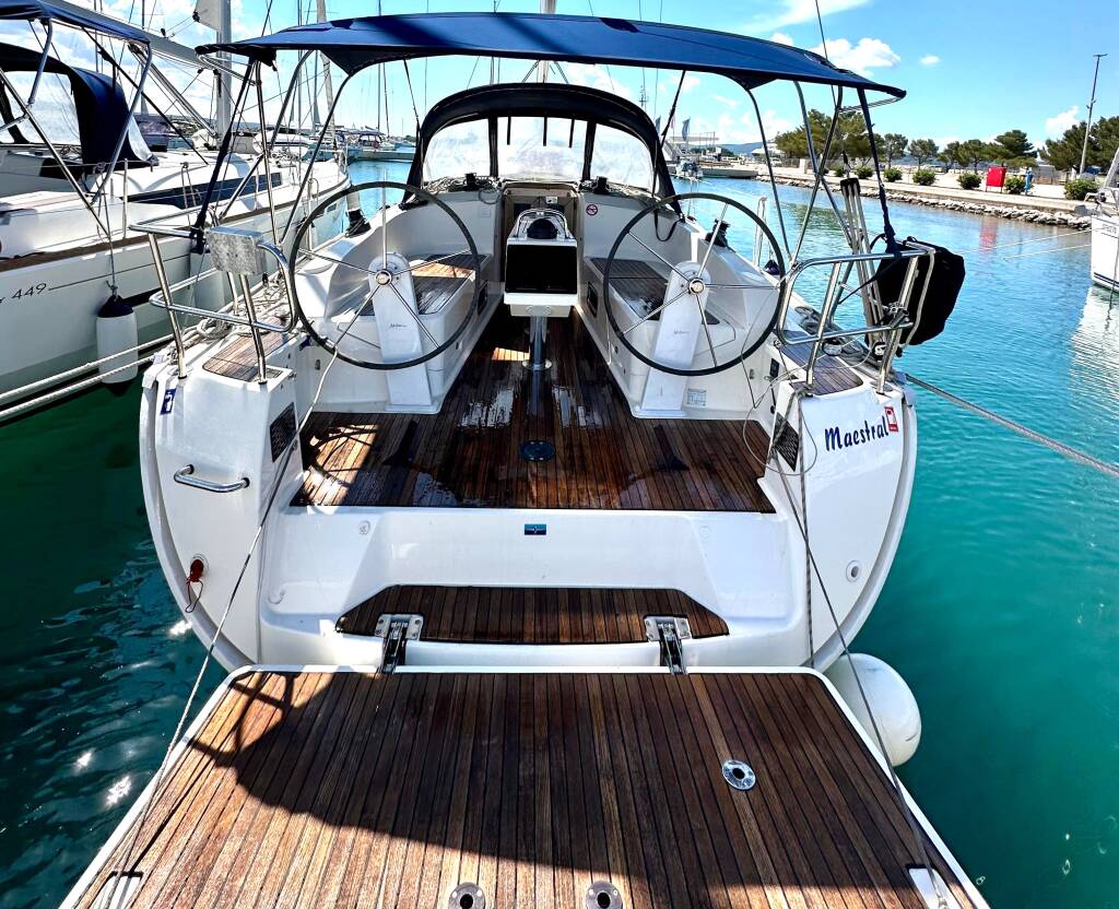 Bavaria Cruiser 37 Maestral
