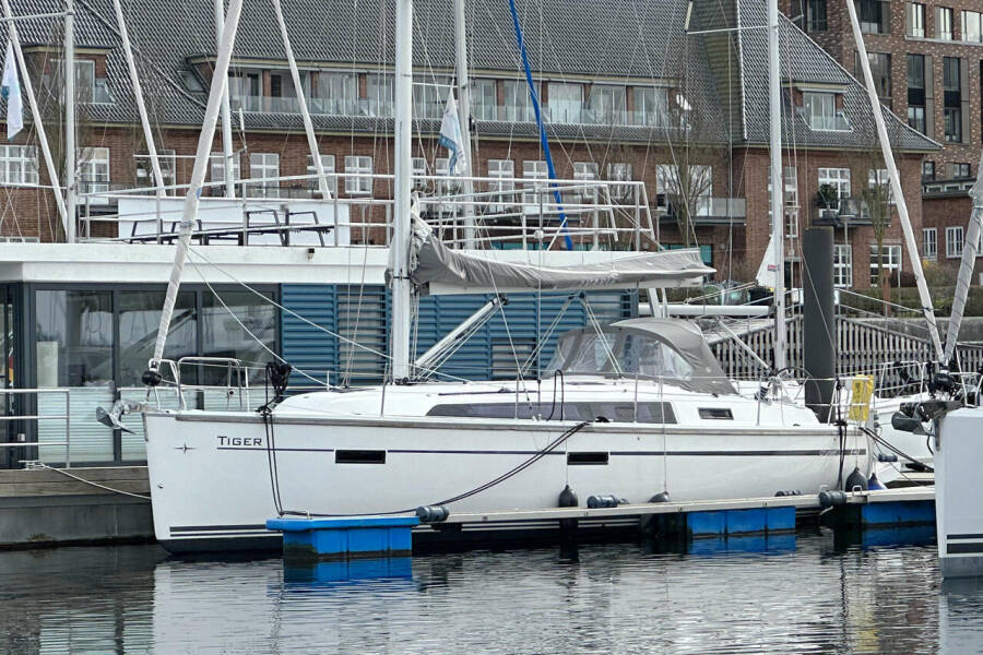 Bavaria Cruiser 37 • Tiger