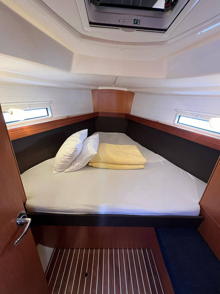 Bavaria Cruiser 37 Jugo