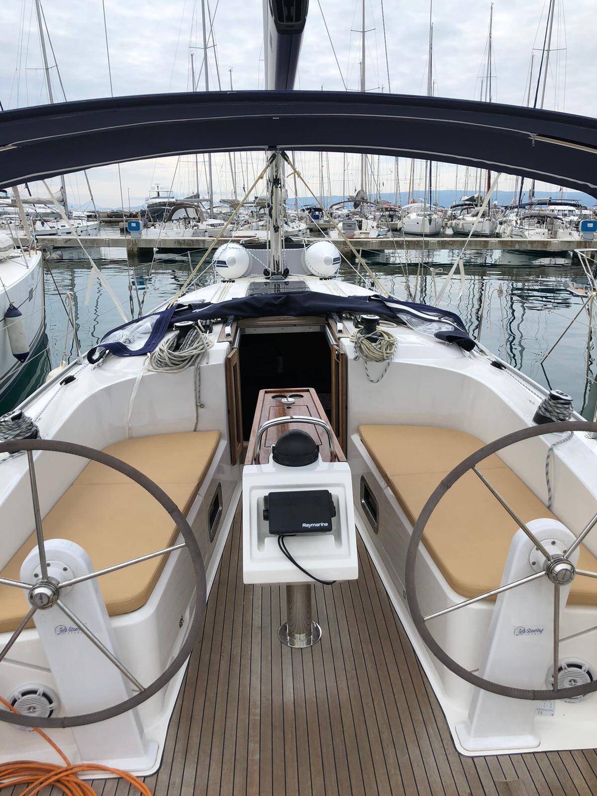 Bavaria Cruiser 37 Lana 3