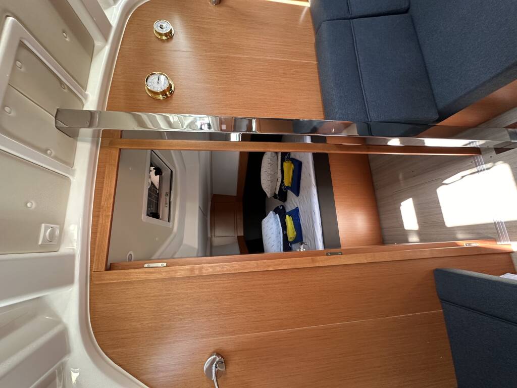 Bavaria Cruiser 37 Crypto