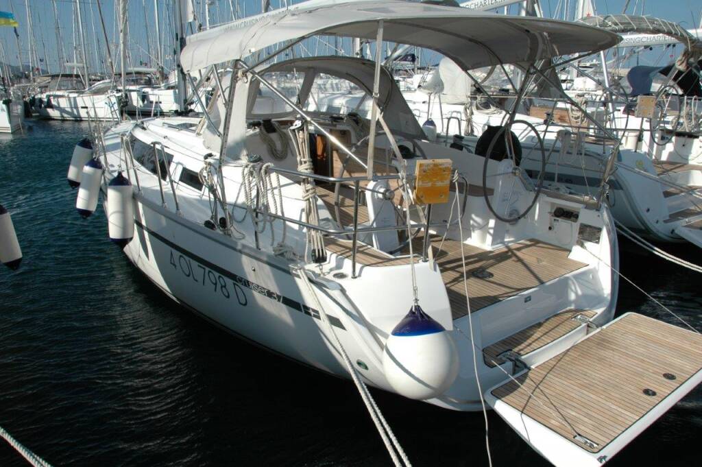 Bavaria Cruiser 37 Venere