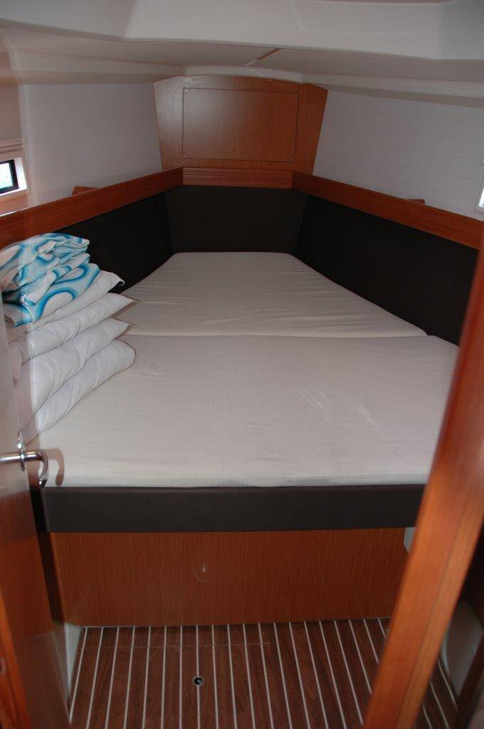 Bavaria Cruiser 37 Venere