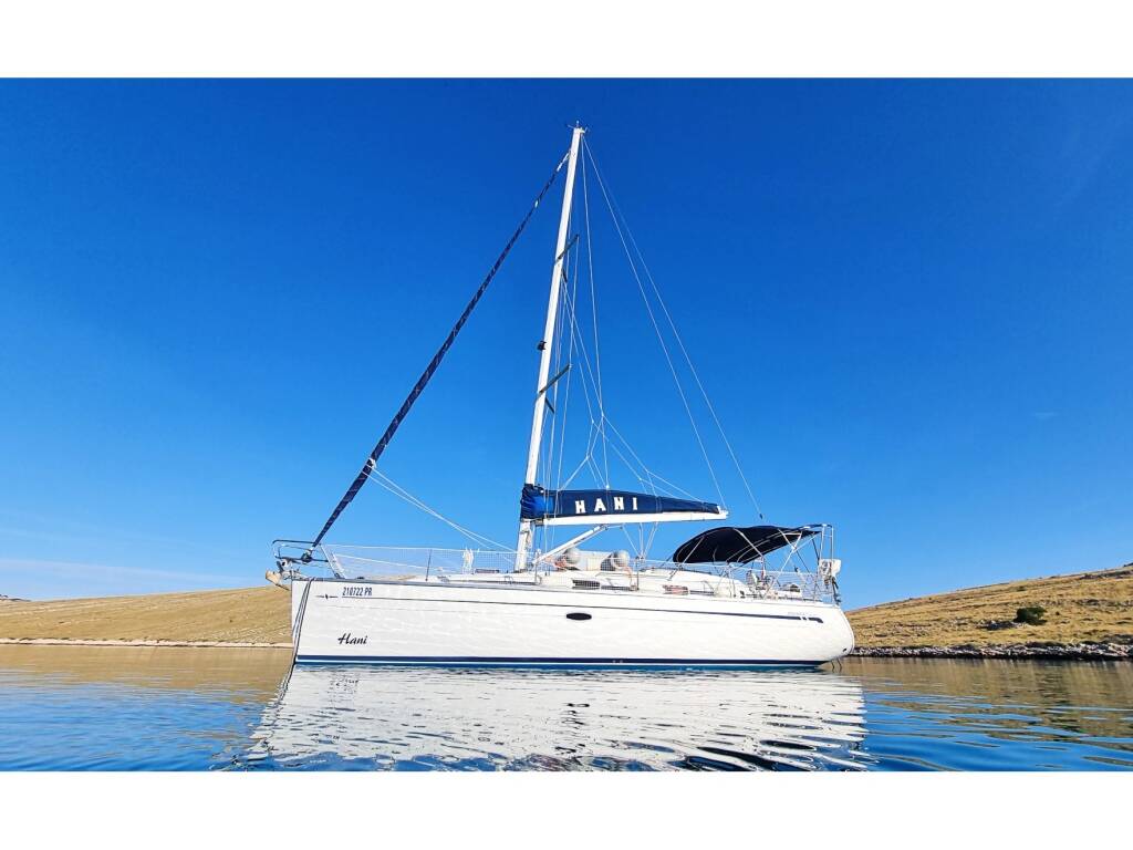 Bavaria Cruiser 37 • Hani