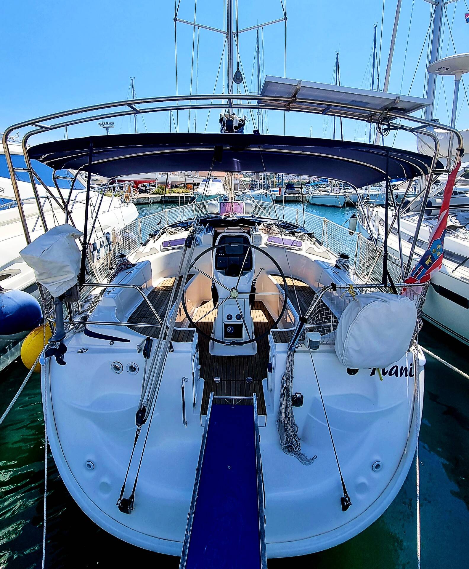 Bavaria Cruiser 37 Hani