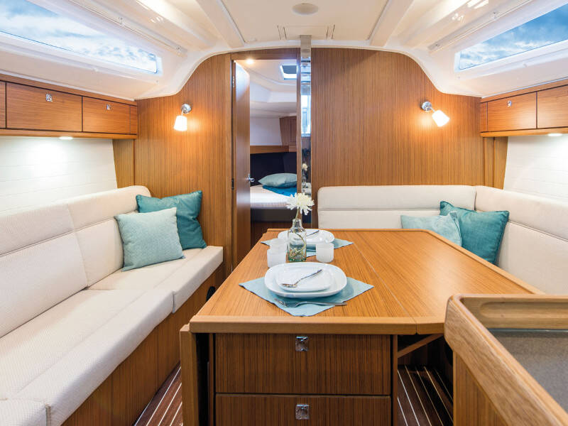 Bavaria Cruiser 37 Qing