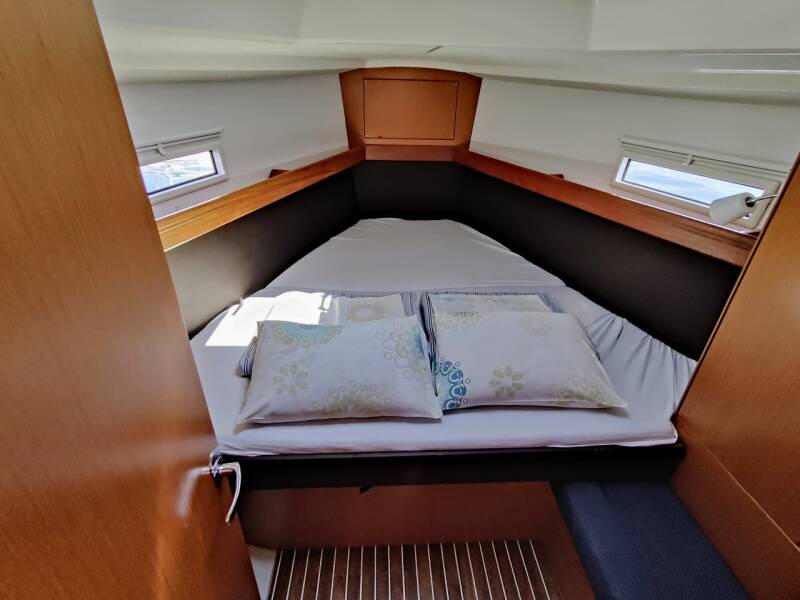 Bavaria Cruiser 37 Atena