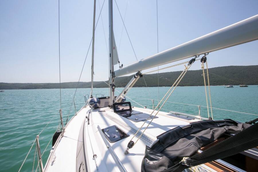 Bavaria Cruiser 37 ALANI