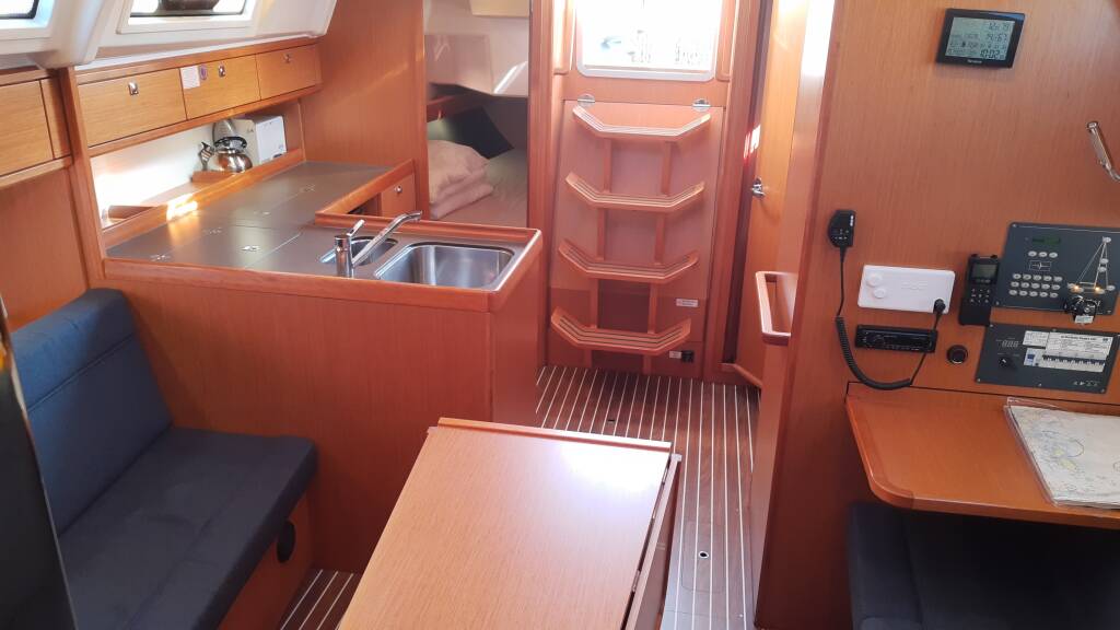 Bavaria Cruiser 37 Sixteen