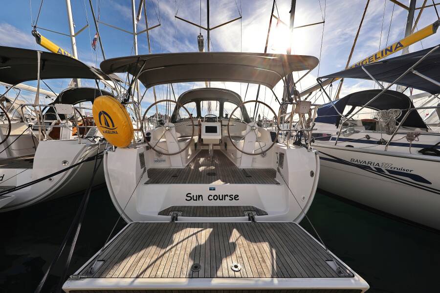 Bavaria Cruiser 37 Sun Course