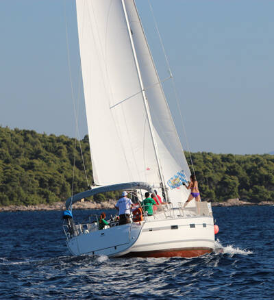 Bavaria Cruiser 40 • Inipi