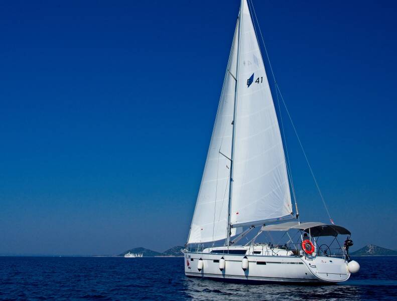 Bavaria Cruiser 41 • MH 70