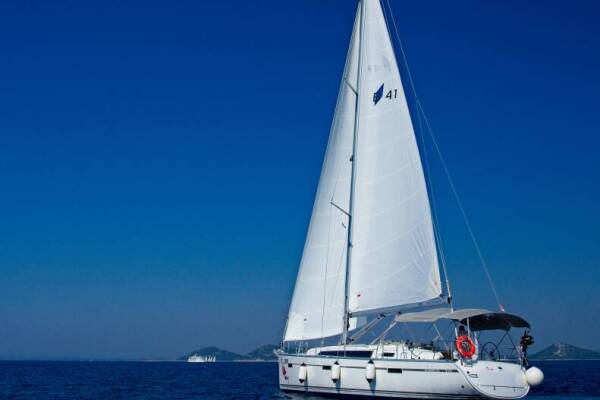 Bavaria Cruiser 41 • MH 70