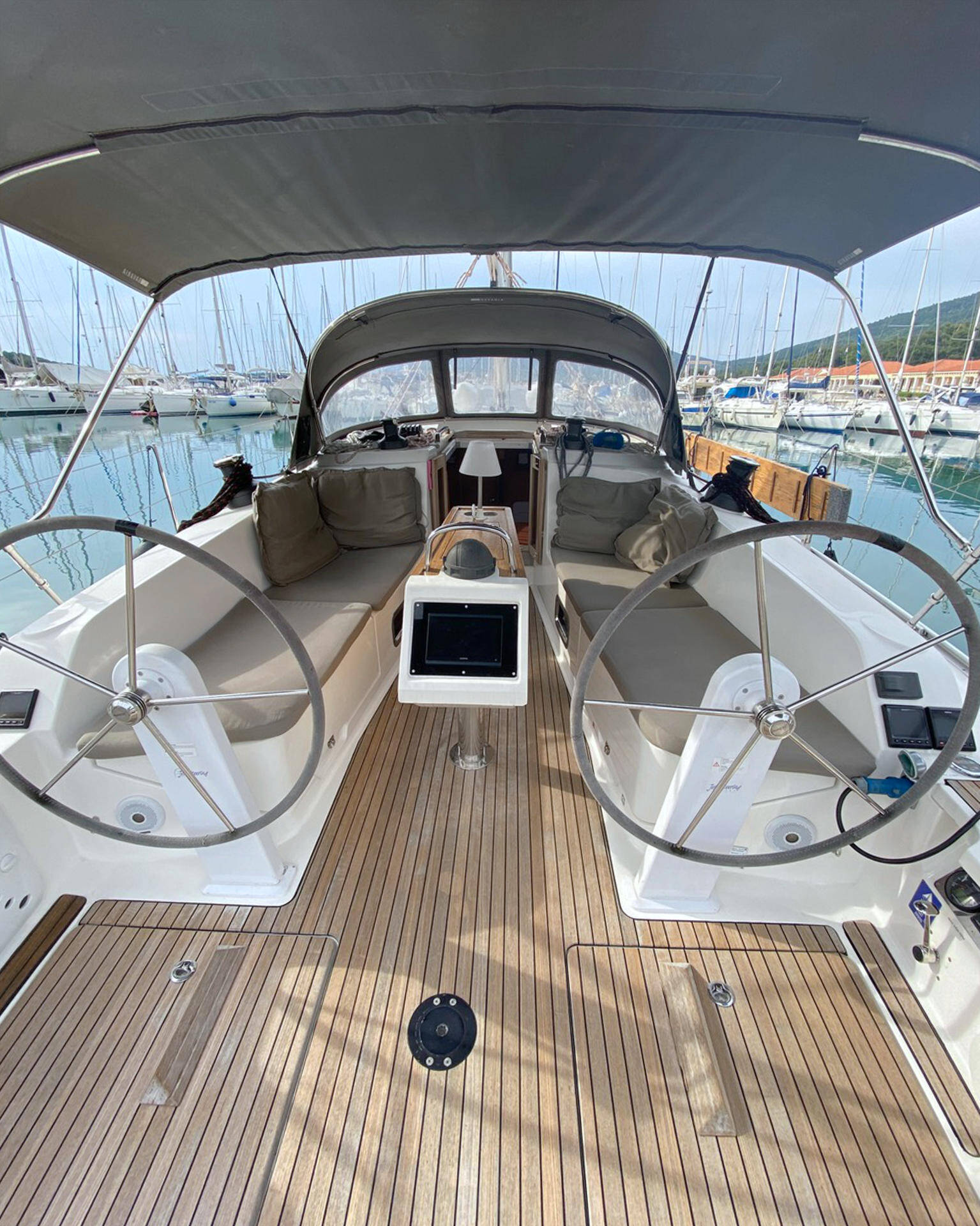 Bavaria Cruiser 41 Raven
