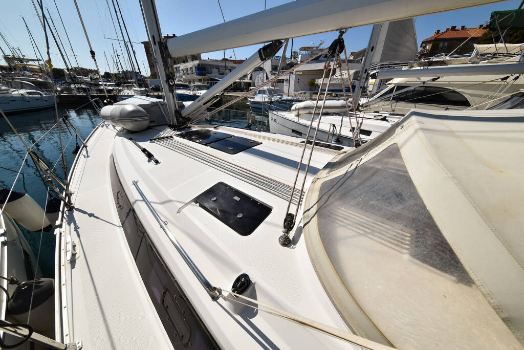 Bavaria Cruiser 41 CHILL BILL