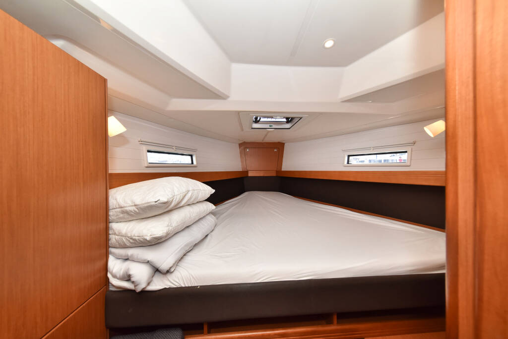 Bavaria Cruiser 41 CHILL BILL