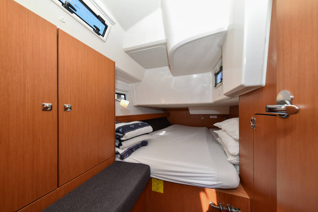 Bavaria Cruiser 41 CHILL BILL
