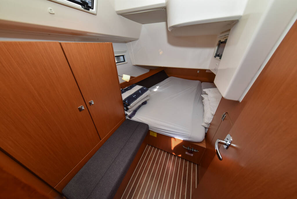 Bavaria Cruiser 41 CHILL BILL